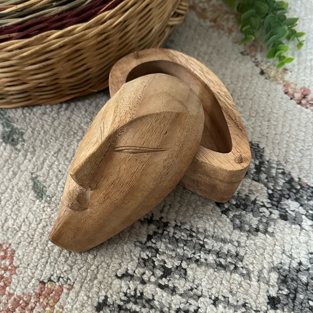 Vintage Hand Crafted Carved Face Box, Vanity Box, Wood Carving